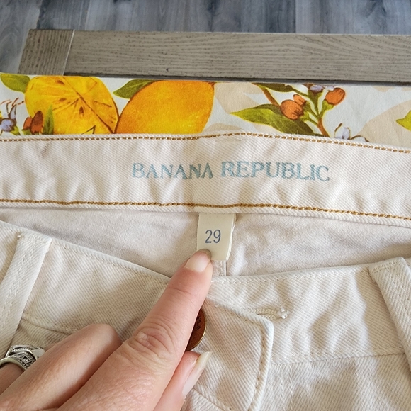BANANA REPUBLIC JEANS - Picture 2 of 4
